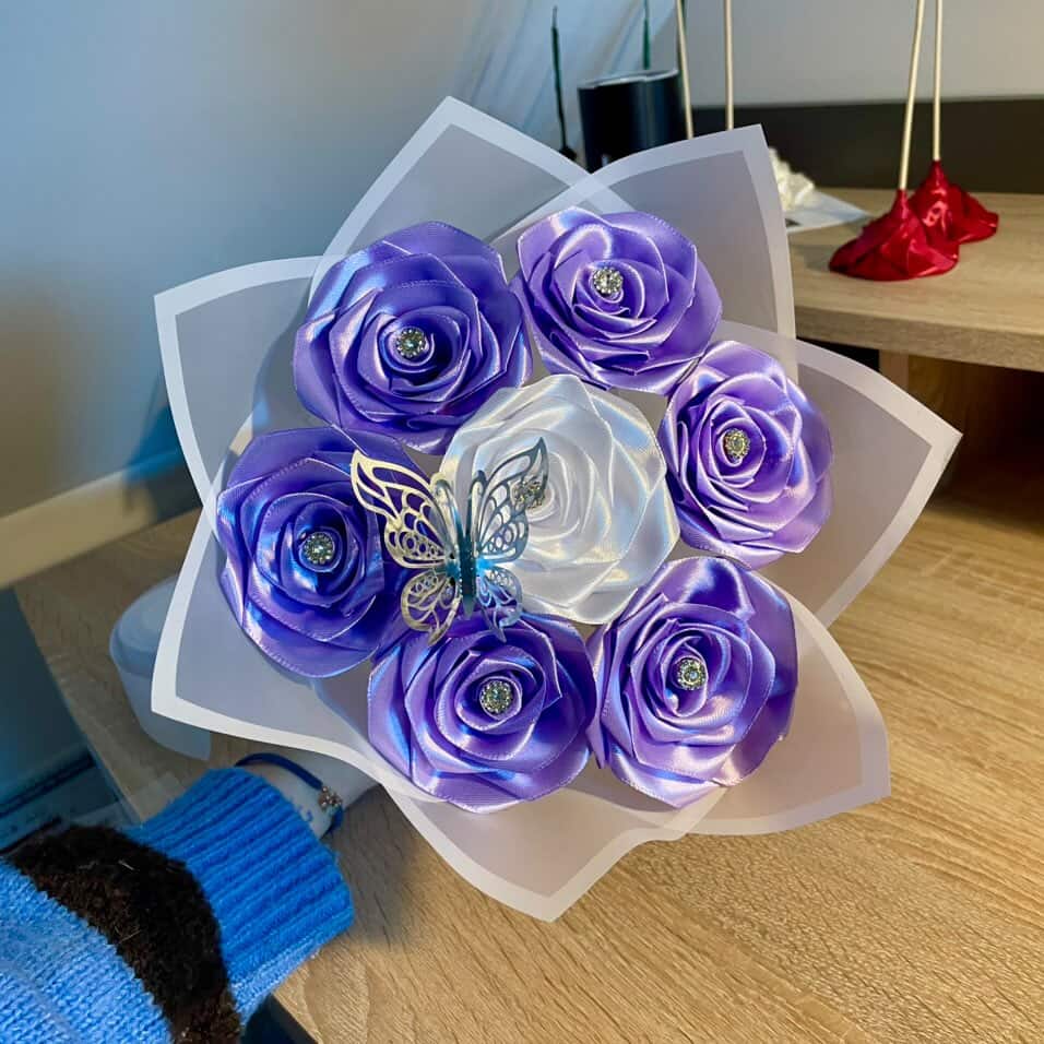 Bouquet 7 roses sur mesure