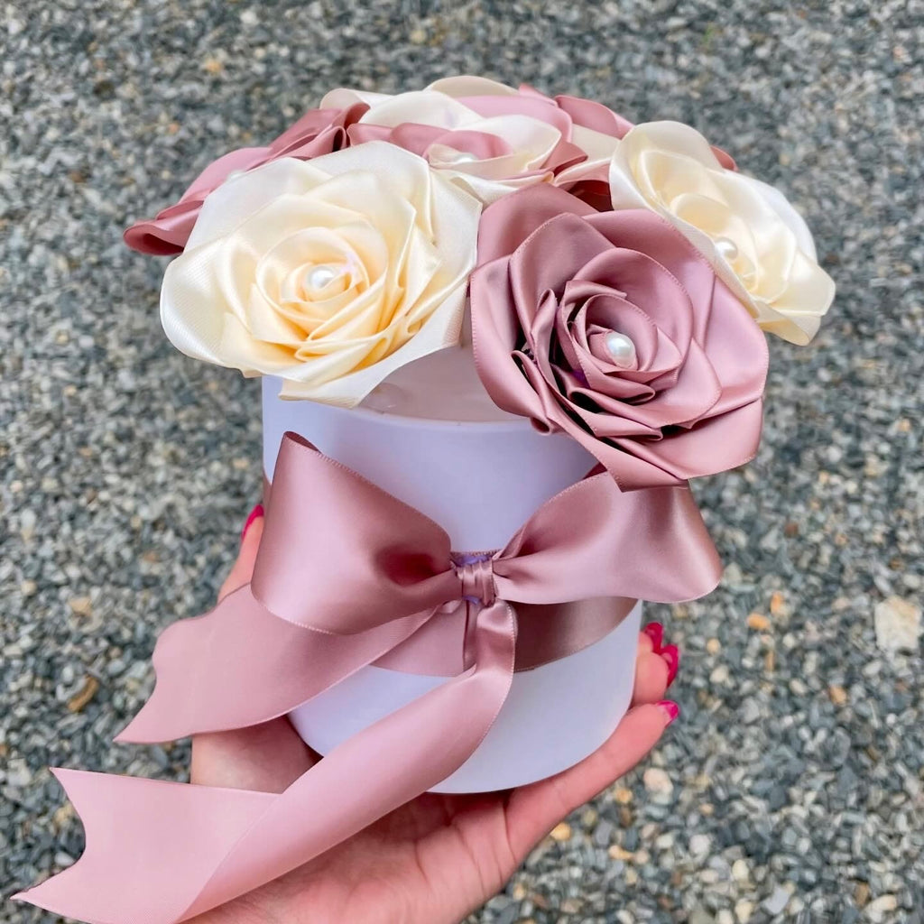 Box 7 roses